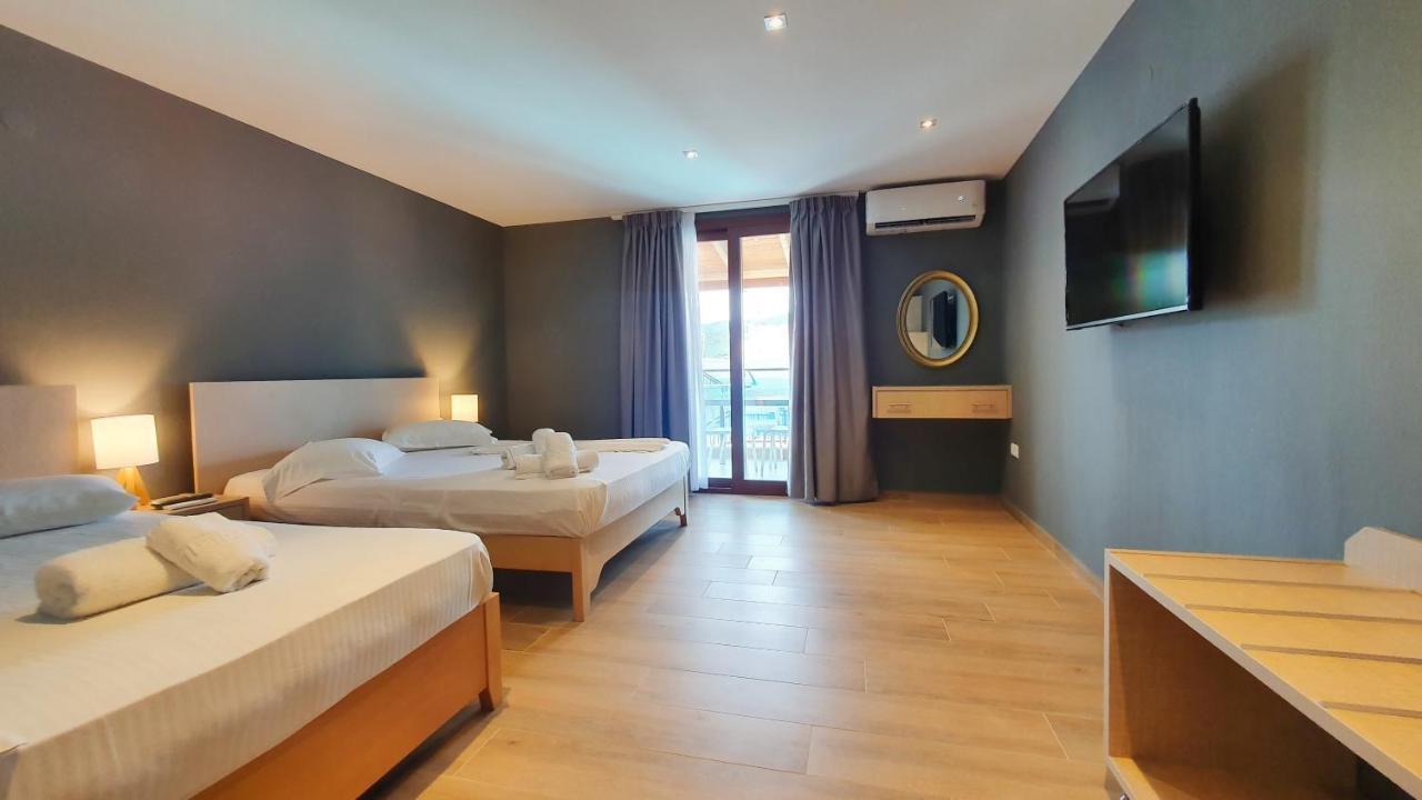 Hotel Viky 사르티 외부 사진